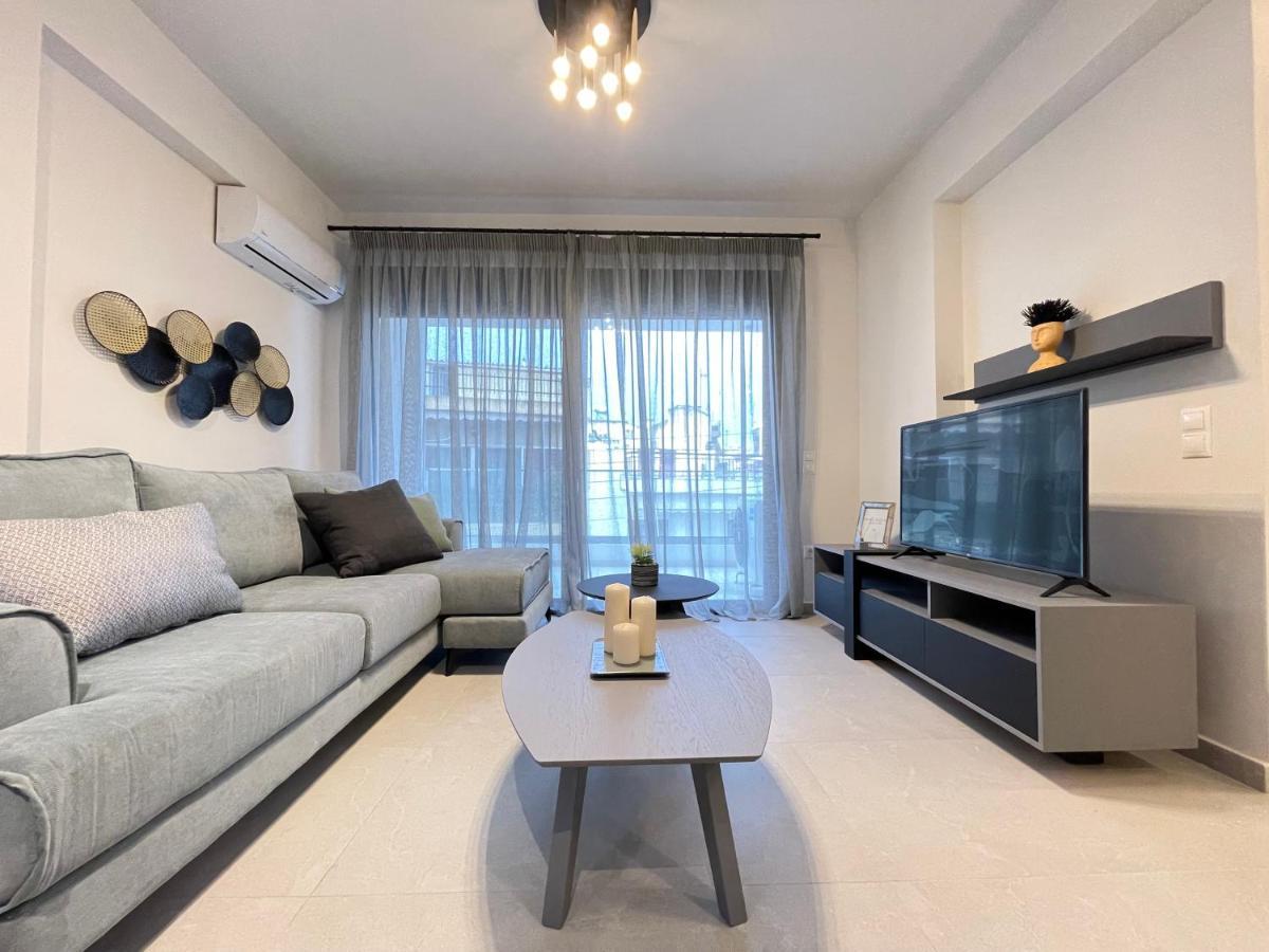 Gleaming Apartments Near Athens Metro Mall Exterior foto
